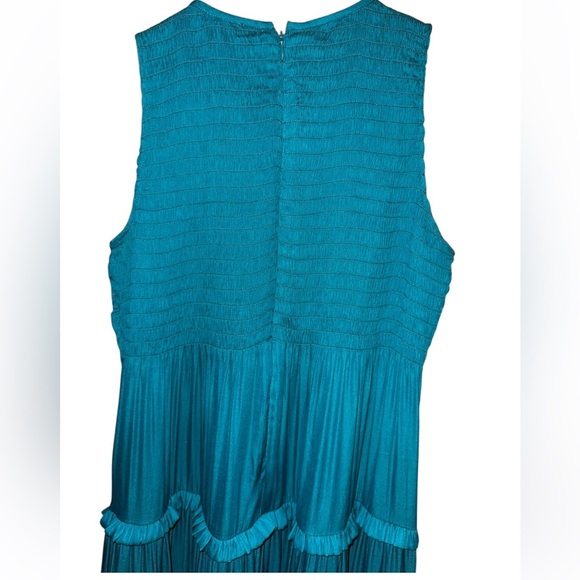 Ann Taylor Smocked Bodice Sleeveless Maxi Dress Emerald Green Size 4 - Picture 10 of 16